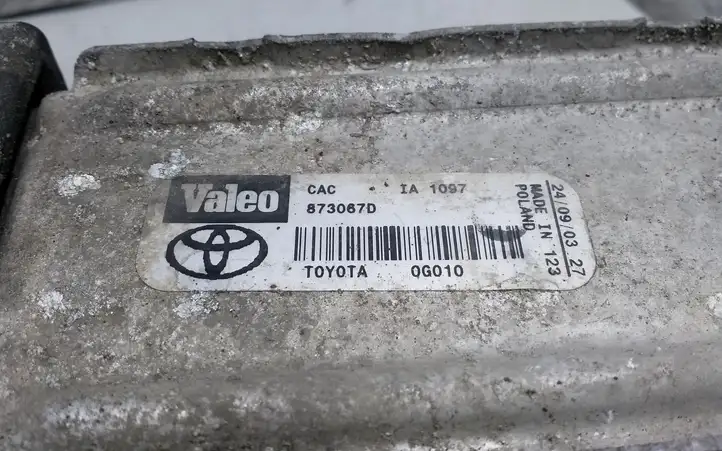 Toyota Avensis T250 (2003 - 2006) 0G010 Интеркулер — фото 4