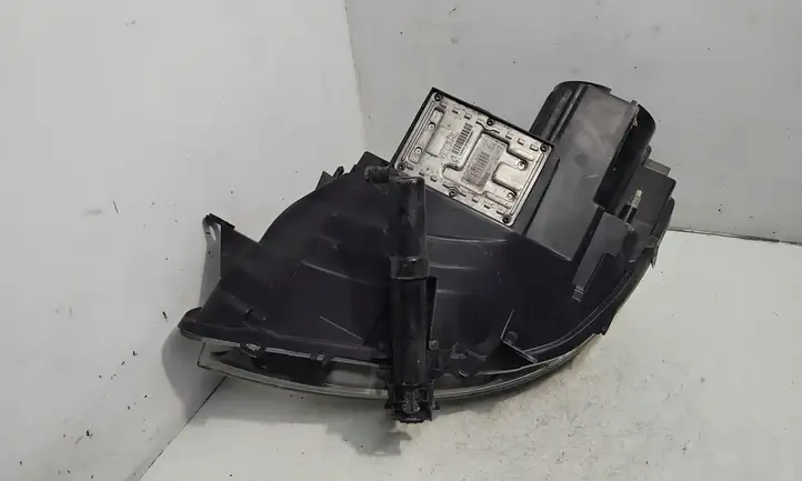 Citroen C8 (2002 - 2008) 89007131 Передняя фара — фото 3