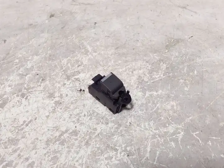 Land Rover Evoque I (2011 - 2015) BJ3214717AB Блок кнопок стеклоподъемников — фото 1