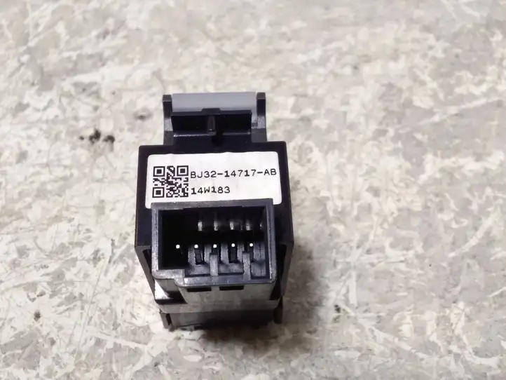 Land Rover Evoque I (2011 - 2015) BJ3214717AB Блок кнопок стеклоподъемников — фото 2