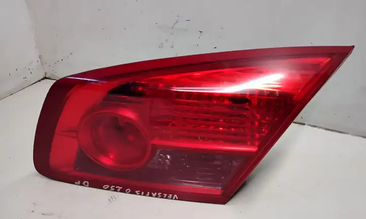 Renault Vel Satis (2002 - 2005) 89023907 Задний фонарь в крышке багажника — фото 1