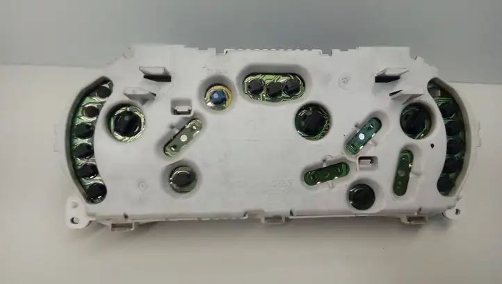 Honda HR-V (1998 - 2005) Спидометр — фото 4