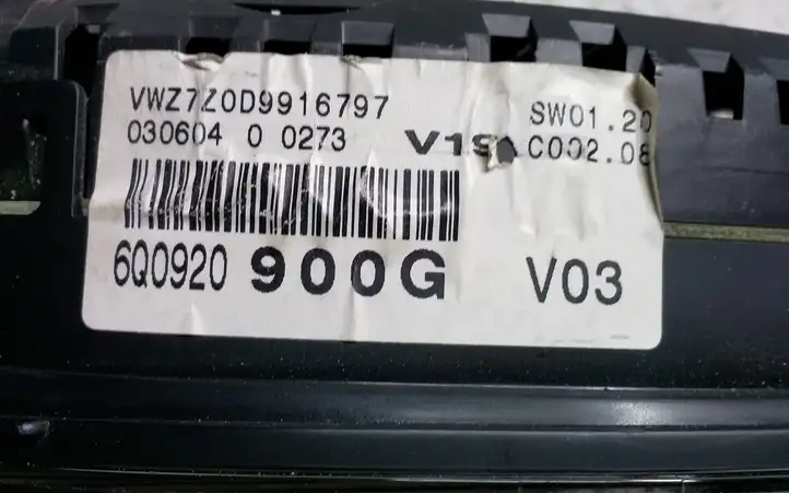 Volkswagen Polo (2001 - 2005) 6Q0920900G Спидометр — фото 6