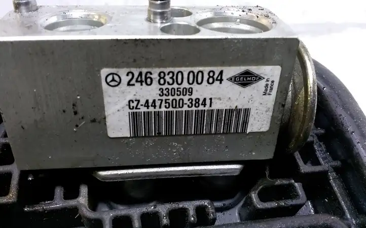 Mercedes-Benz CLA C117,X117,W117 (2013 - 2019) 2468300084 Испаритель кондиционера — фото 4