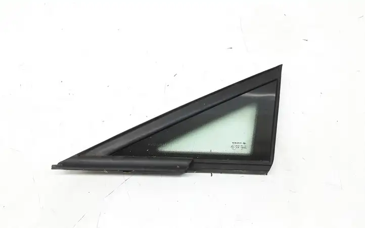 Seat Ibiza IV (6J,6P) (2008 - 2017) 43R001564 Форточка двери — фото 1