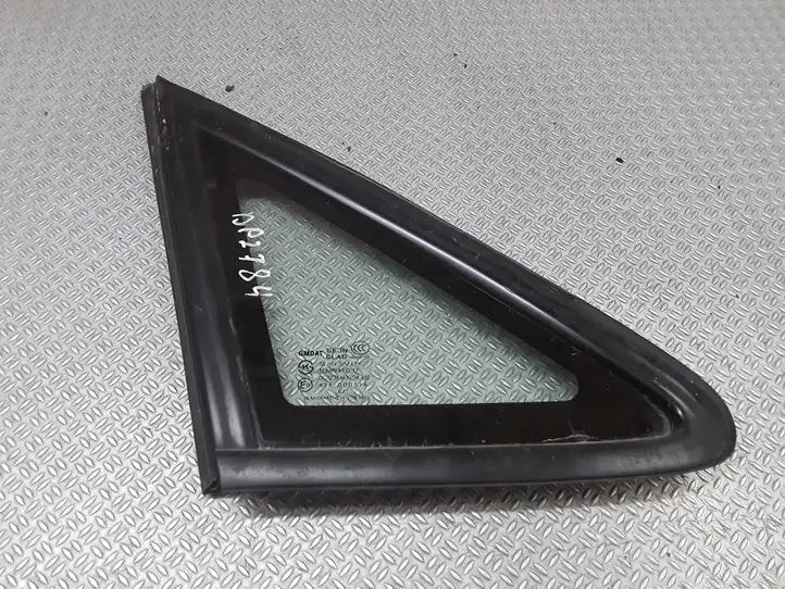 Daewoo Rezzo (2000 - ) Треугольное стекло кузова — фото 1