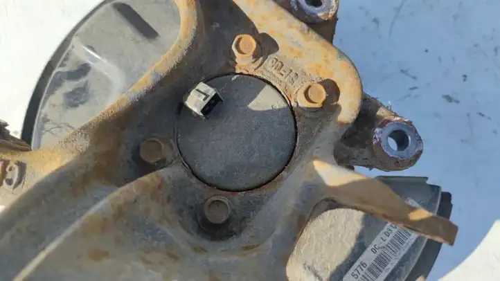 Kia Optima (2015 - 2018) 52730C1100 Задний поворотный кулак — фото 5