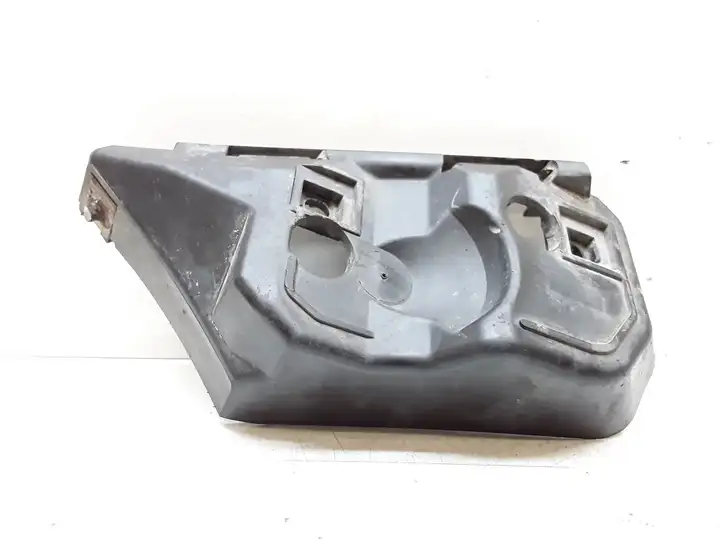 Volvo V50 (2004 - 2008) 30655874 Кронштейн переднего бампера — фото 1