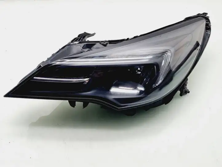 Opel Astra K (2015 - 2020) 39195688 Передняя фара — фото 4