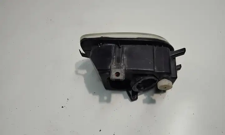 Nissan Almera N16 (2000 - 2010) Передняя противотуманная фара — фото 5