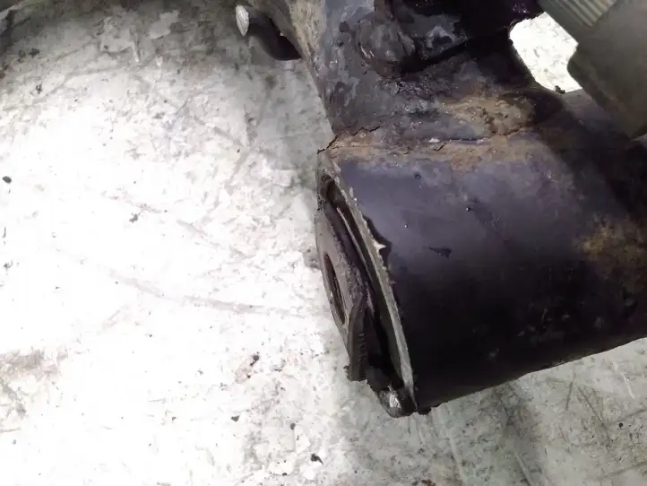 Land Rover Discovery 4 - LR4 (2013 - 2016) Задний поворотный кулак — фото 2