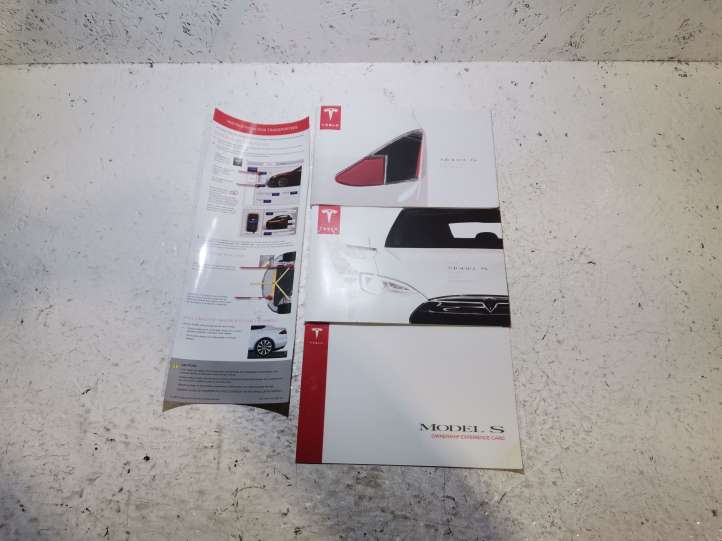 Tesla Model S (2012 - 2016)   Сервисная книжка