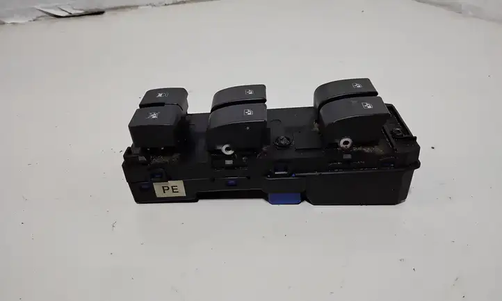 Chevrolet Captiva (2006 - 2011) 202005436 Кнопка стеклоподъемников — фото 2