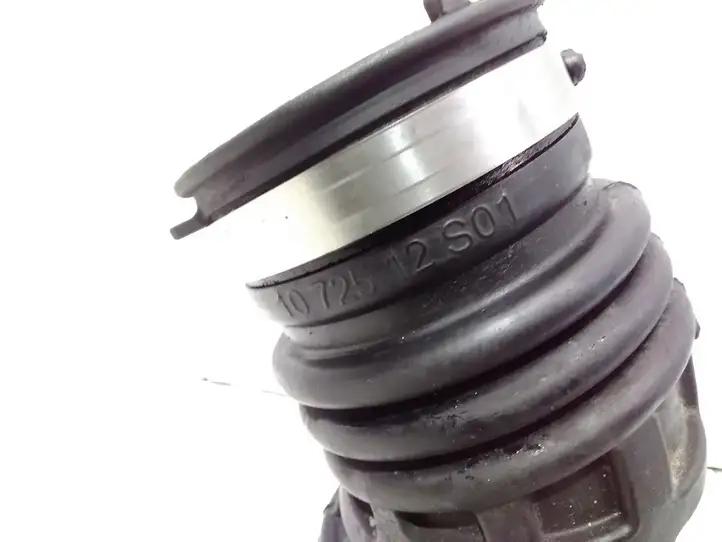 Nissan Qashqai (2010 - 2013) 1072512S01 Трубка подачи воздуха — фото 2