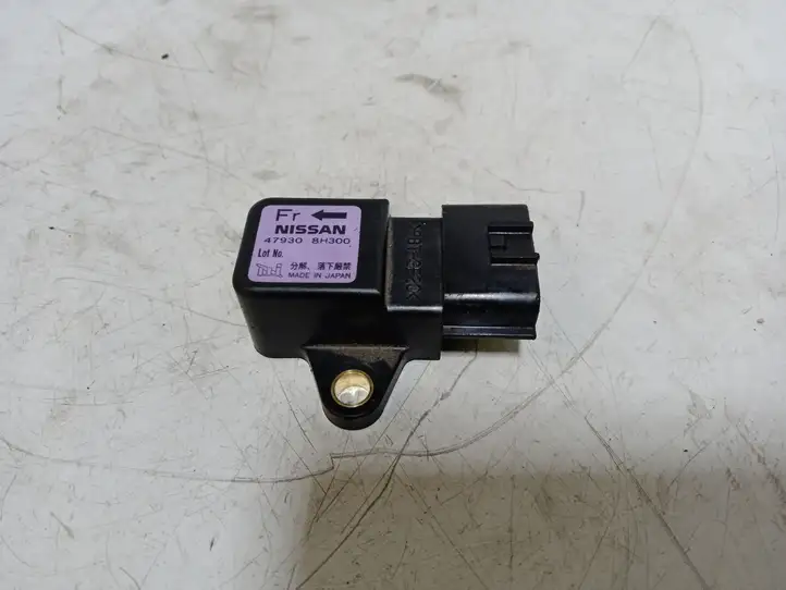 Nissan X-Trail T30 (2001 - 2007) 479308H300 Датчик удара SRS — фото 1