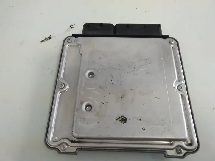 Volkswagen Touran I (2003 - 2010) 03G906016CD Блок управления двигателем (ЭБУ) — фото 4