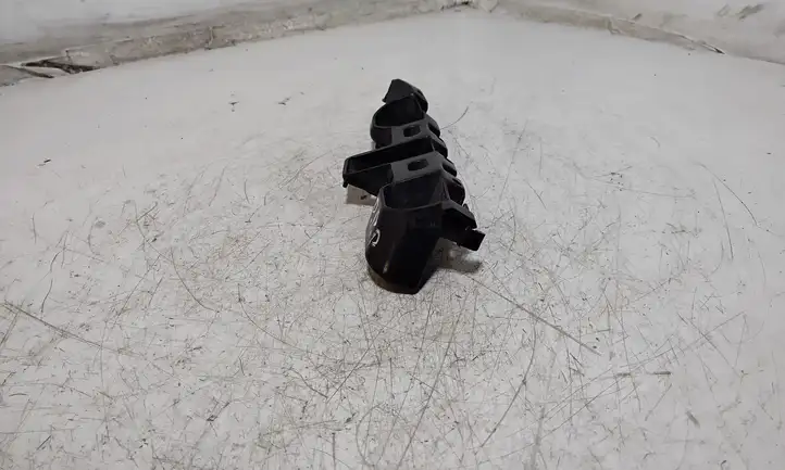 Volkswagen PASSAT B7 (2011 - 2014) 3AA807184 Кронштейн переднего бампера — фото 4