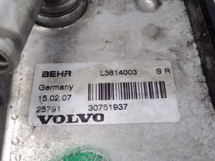 Volvo S80 (2006 - 2009) 30751937 Кронштейн масляного фильтра — фото 5