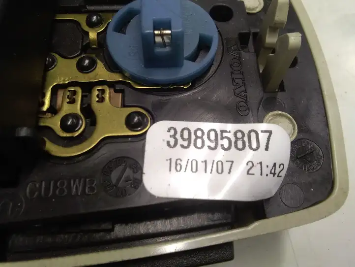 Volvo S80 (2006 - 2009) 6G9N15K607 Задняя подсветка — фото 4