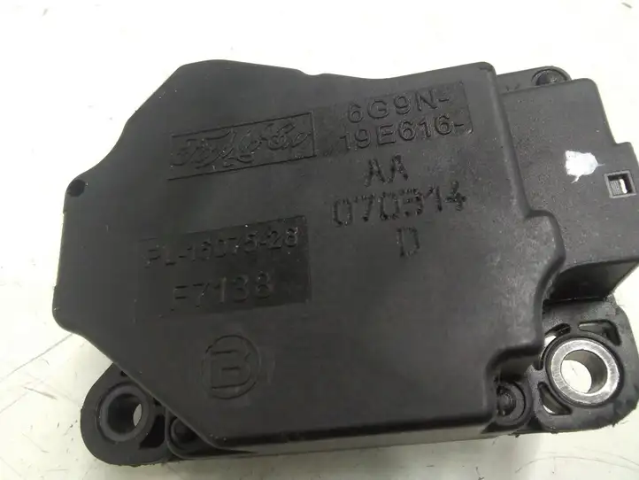Volvo S80 (2006 - 2009) PL1607526 Двигатель задвижки потока воздуха — фото 3