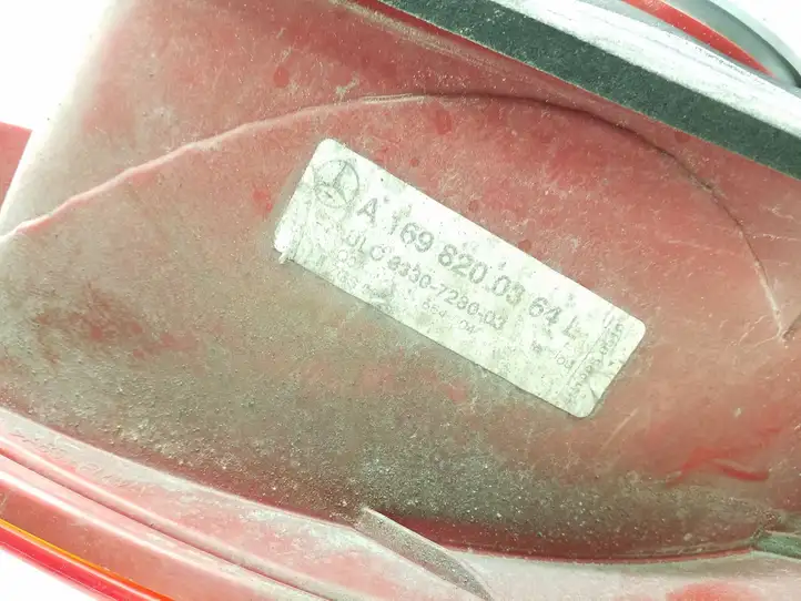 Mercedes-Benz A W169 (2004 - 2012) A1698200364 Задний фонарь в кузове — фото 4