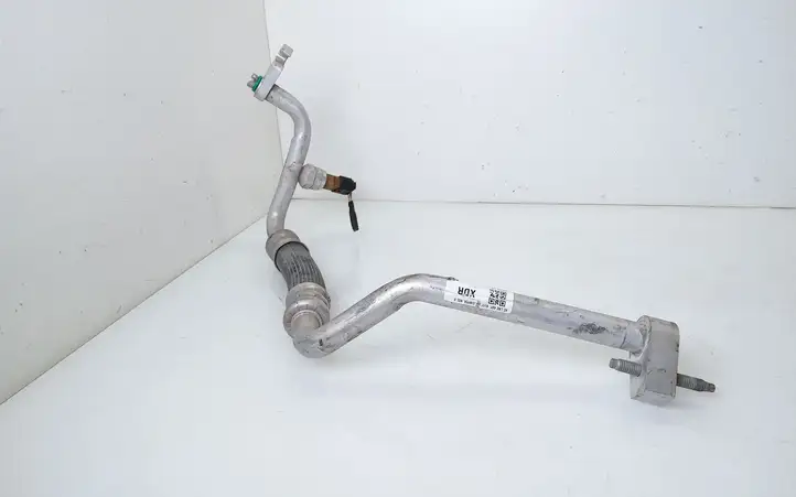Tesla Model X (2015 - 2021) 105466400D Трубки и шланги кондиционера — фото 4