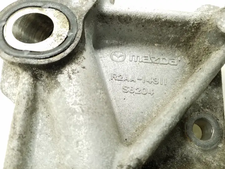 Mazda 6 (2009 - 2012) R2AA14311 Кронштейн масляного фильтра — фото 3