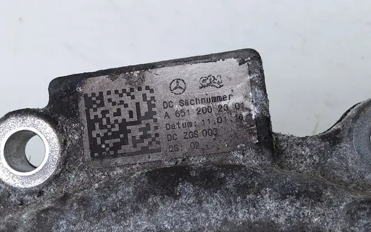 Mercedes-Benz Sprinter W906 (2006 - 2018) A6512002301 насос охлаждения — фото 2