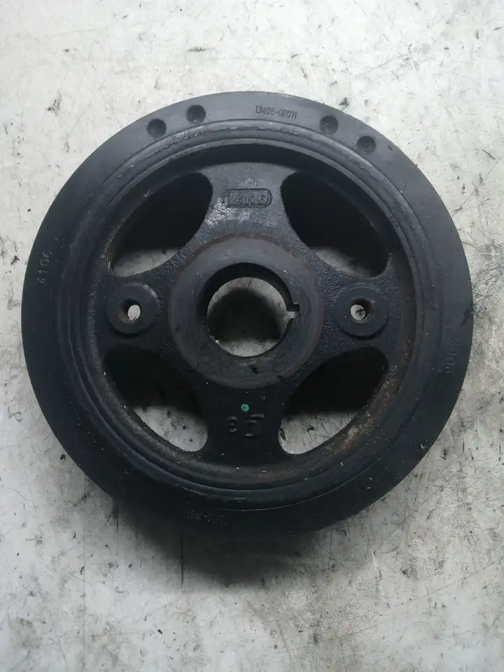 Toyota Corolla Verso AR10 (2004 - 2009) 134080R011 Шкив коленчатого вала — фото 1