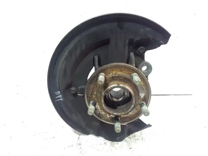 Ford C-MAX II (2015 - ) AV613K170 Передний поворотный кулак — фото 1