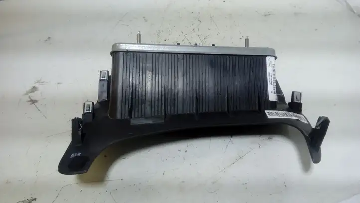 Ford Fiesta (2013 - 2017) 8A61A045J76AG Коленная подушка безопасности — фото 4