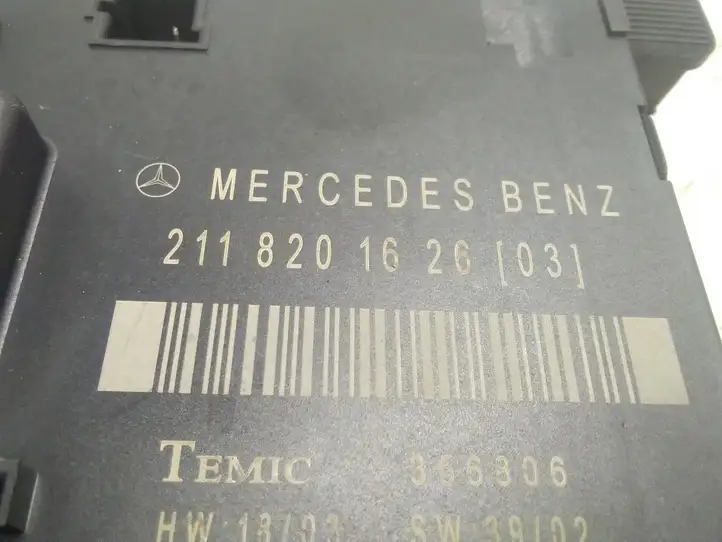 Mercedes-Benz E W211 (2002 - 2009) 2118201626 Блок управления дверью — фото 3
