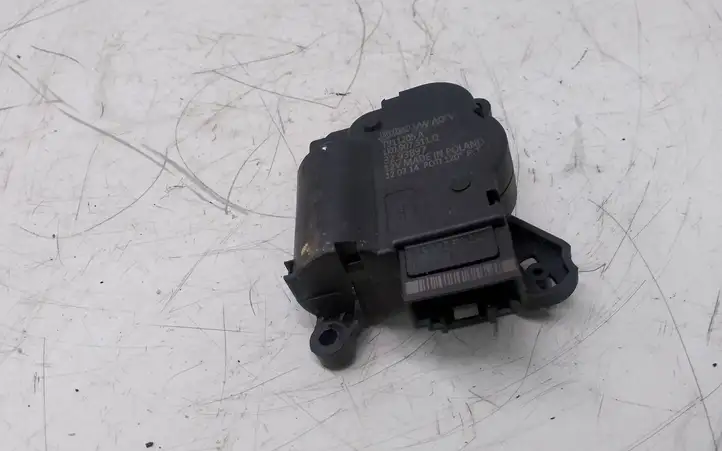 Seat Leon (1P) (2005 - 2012) 1K0907511Q Двигатель задвижки потока воздуха — фото 1