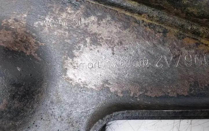 Smart ForTwo II (2007 - 2015) A1320110032 Кронштейн двигателя — фото 4