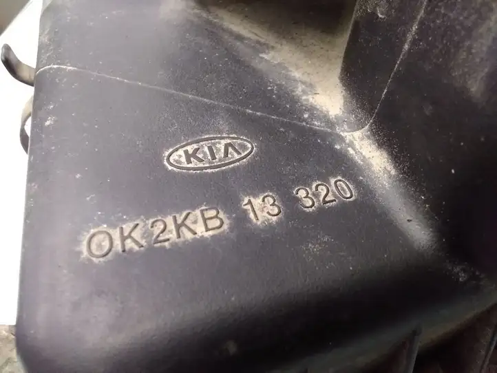Kia Carens I (2002 - 2006) 0K2KB13320 Корпус воздушного фильтра — фото 5
