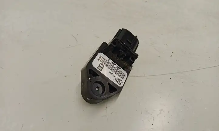 Toyota Avensis T250 (2003 - 2006) 8983105010 Датчик удара SRS — фото 1