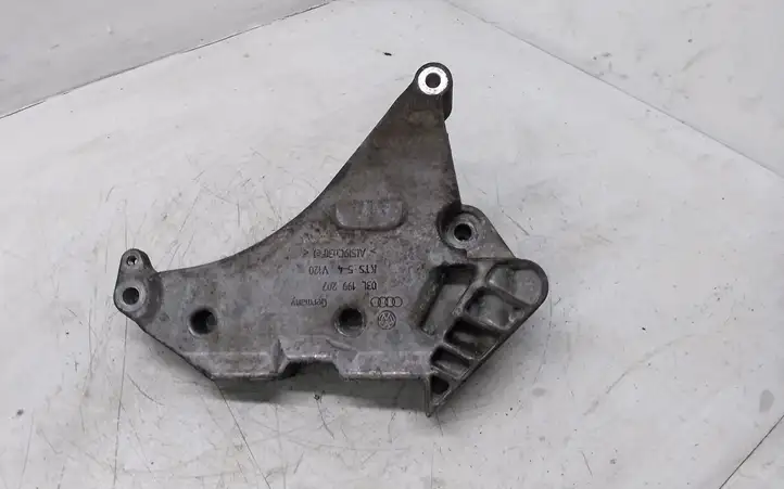 Volkswagen PASSAT B6 (2005 - 2010) 03L199207 Кронштейн двигателя — фото 2
