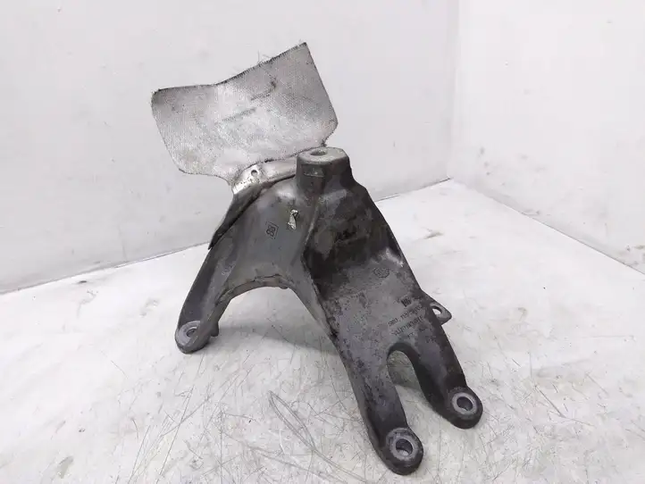 Audi A4 S4 B9 (2015 - 2019) 8W0199308A Кронштейн двигателя — фото 4