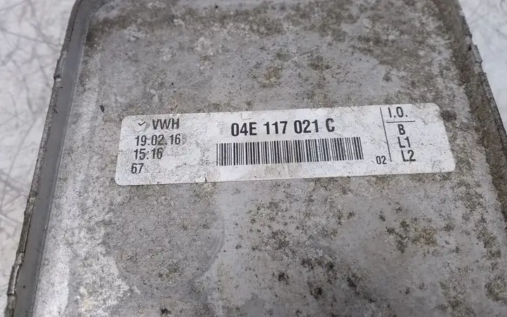 Audi A4 S4 B9 (2015 - 2019) 04E117021C Кронштейн масляного фильтра — фото 5