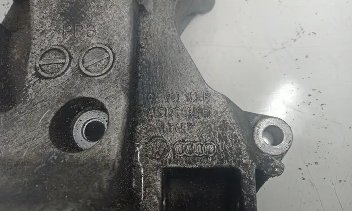 Audi A6 C7 (2011 - 2014) 03L903143R Кронштейн генератора — фото 4