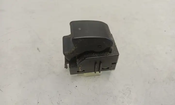 Toyota Avensis T250 (2003 - 2006) 8481005050 Блок кнопок стеклоподъемников — фото 1