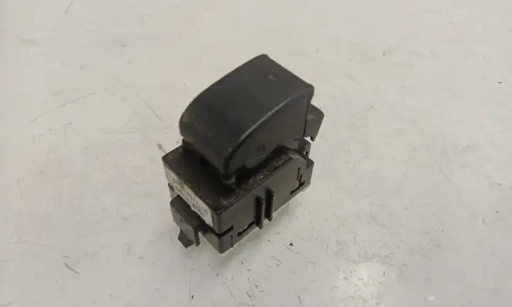 Toyota Avensis T250 (2003 - 2006) 8481005050 Блок кнопок стеклоподъемников — фото 2