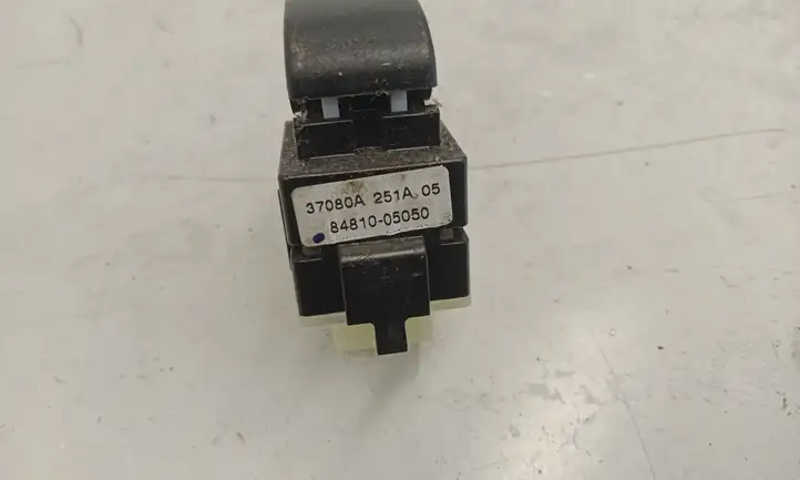 Toyota Avensis T250 (2003 - 2006) 8481005050 Блок кнопок стеклоподъемников — фото 4