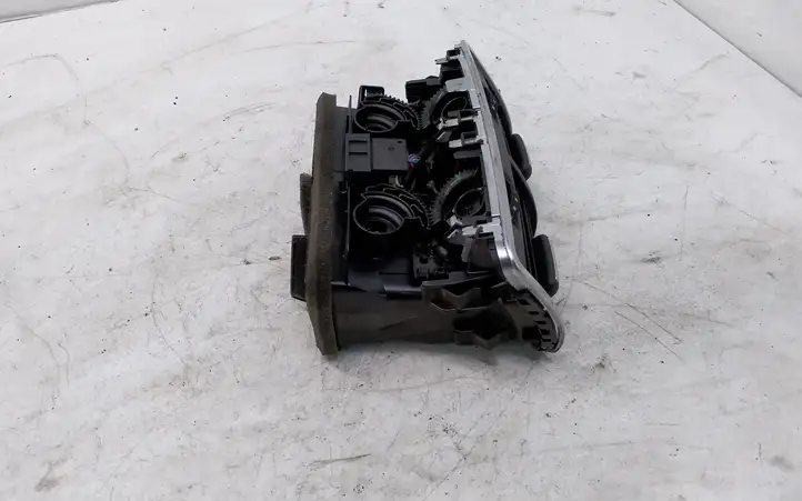 Audi A6 C7 (2011 - 2014) 4G0819203 Задний воздушный дефлектор — фото 4