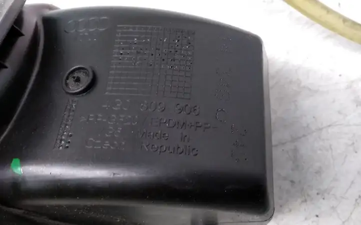 Audi A6 C7 (2011 - 2014) 4G0809906C Крышка топливного бака — фото 2