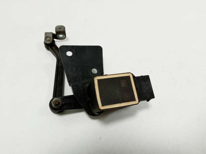 Mercedes-Benz ML W164 (2005 - 2011)  A0105427717 Датчик высоты (фар)