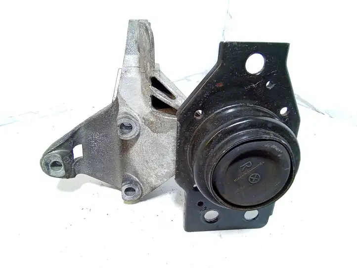 Nissan Qashqai (2010 - 2013) 11210JD500 Опора двигателя — фото 3