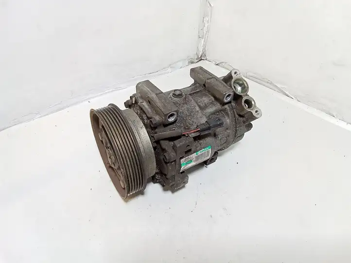 Nissan Qashqai (2010 - 2013) 926009865R Компрессор (насос) кондиционера воздуха — фото 1