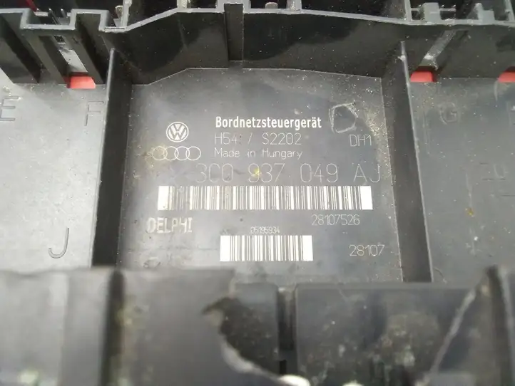 Volkswagen PASSAT B6 (2005 - 2010) 3C0937049AJ Модуль комфорта — фото 6