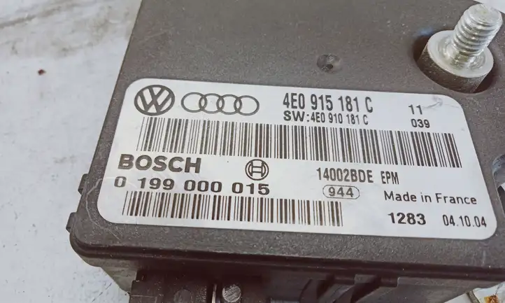 Audi A8 S8 D3 4E (2005 - 2007) 4E0915181C Блок управления аккумулятором — фото 3
